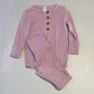 Lou Lou & Conpany pajama set